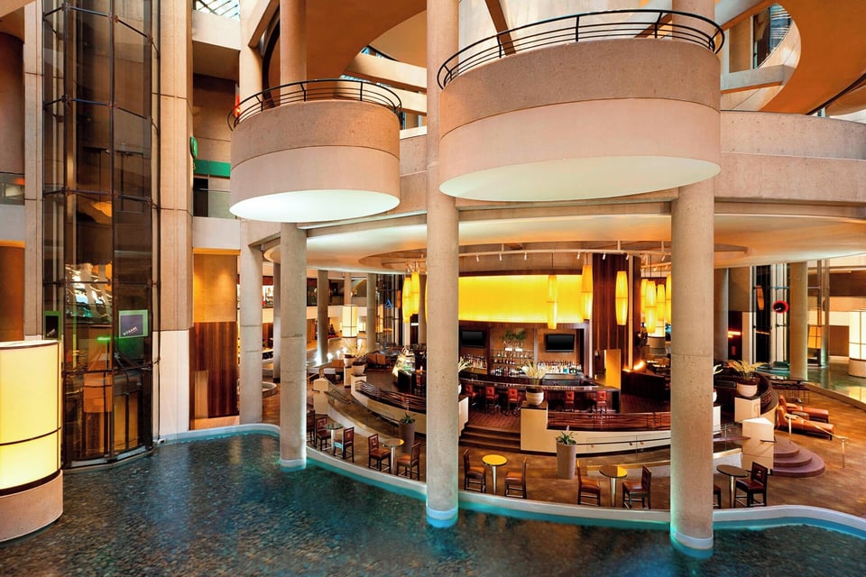 Westin Bonaventure Hotel & Suites