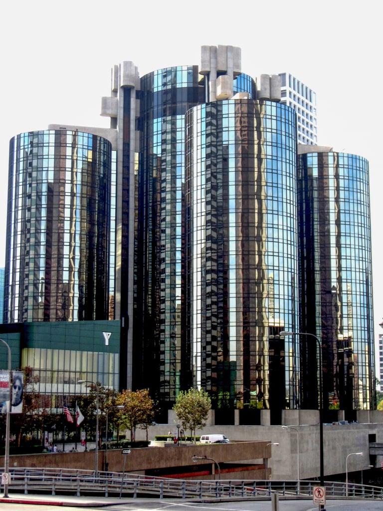 Westin Bonaventure Hotel & Suites, how it began