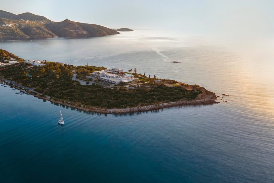 Minos Palace Hotel & Suites, how it began