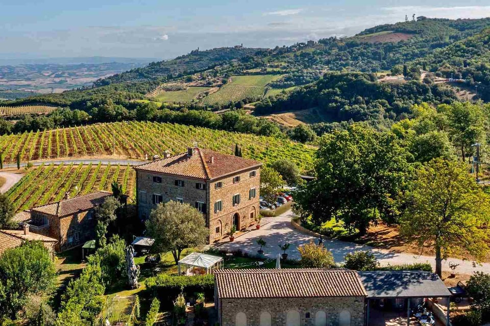 Villa Le Prata - Residenza del Vescovo, how it began