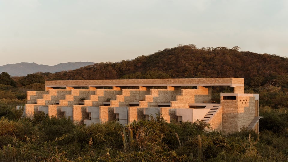 Terrestre Hotel