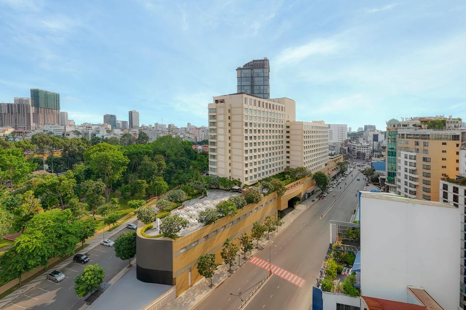 New World Saigon Hotel, how it began