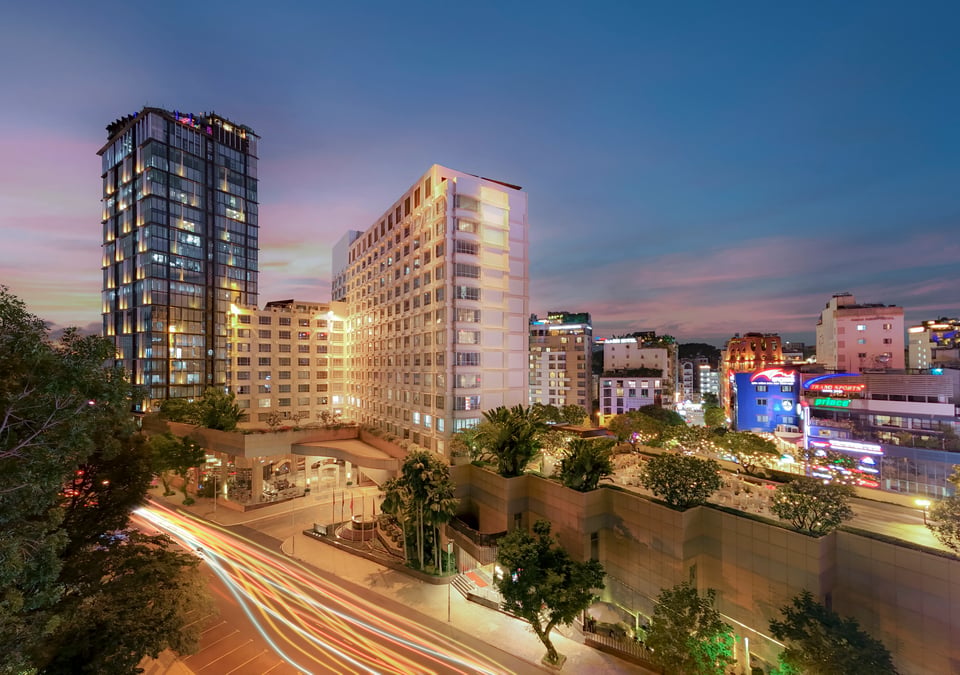 New World Saigon Hotel, how it began