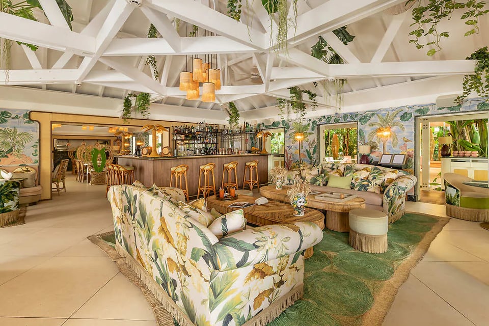 Tropical Hotel