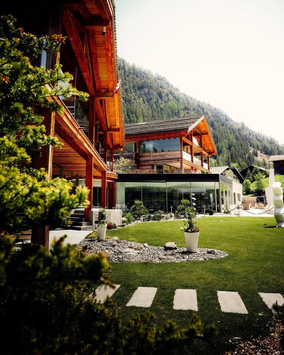 Au Club Alpin, how it began
