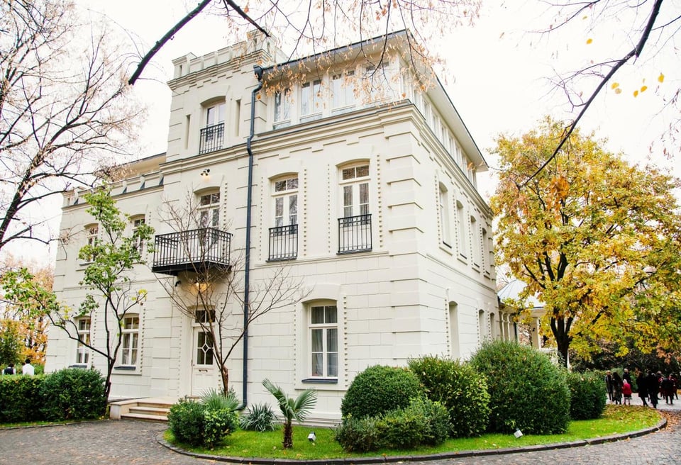 Vazisubani Estate, how it began