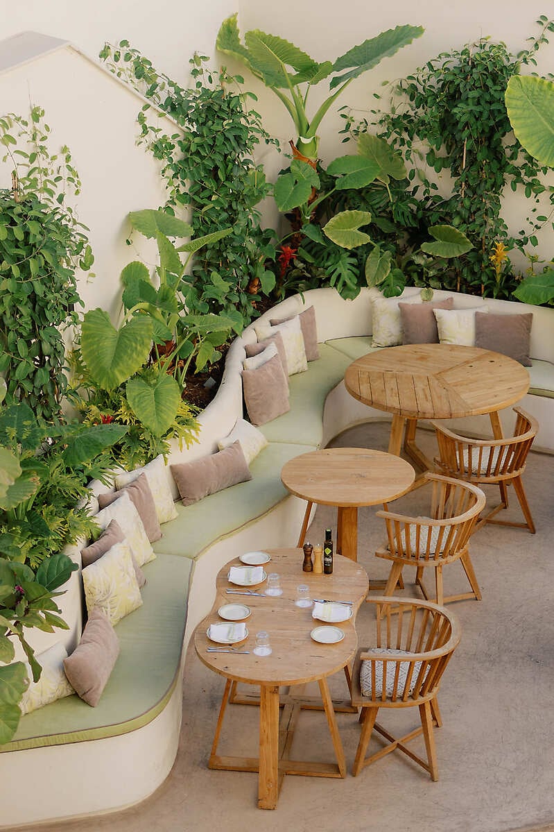 La Fonda Heritage Hotel, Relais & Châteaux, eat and drink
