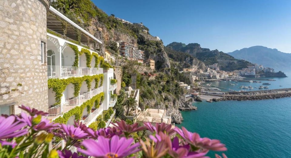 Hotel Miramalfi, how it began