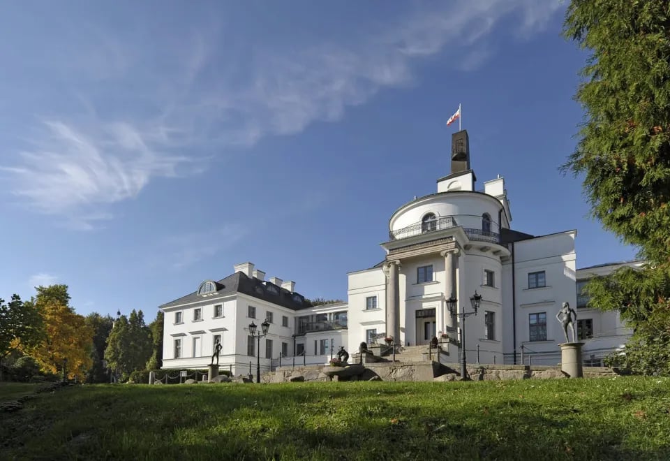 Schlosshotel Burg Schlitz, how it began