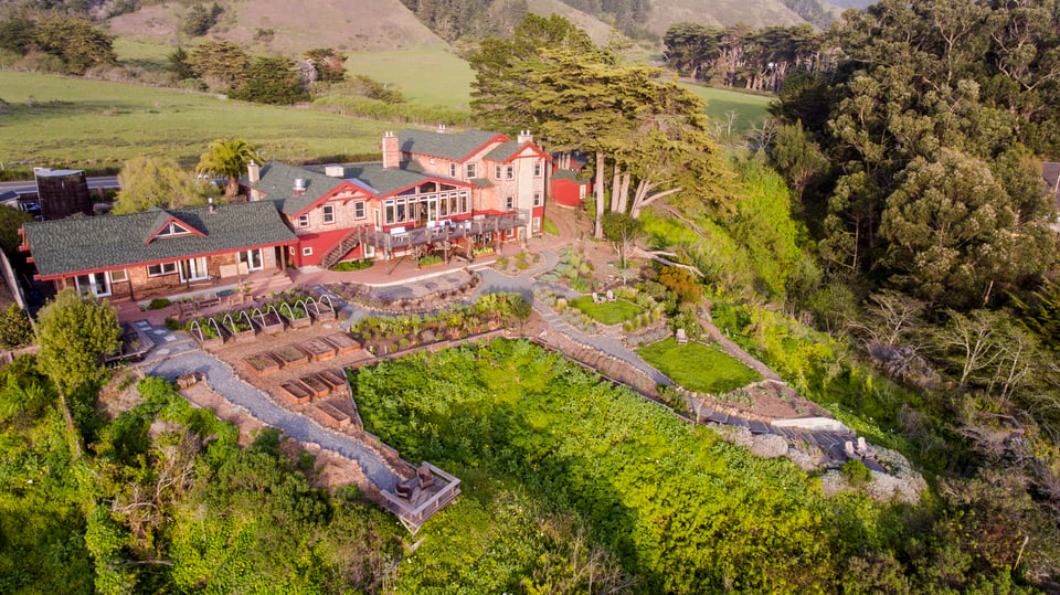 Harbor House Inn, how it began