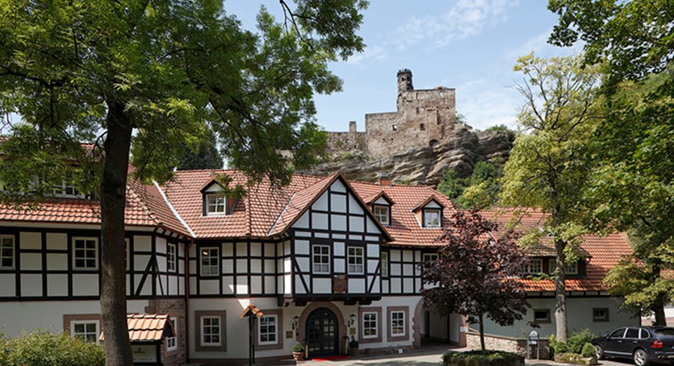 Hardenberg BurgHotel, how it began