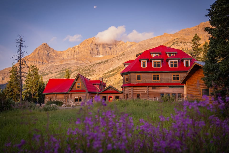 The Lodge at Bow Lake