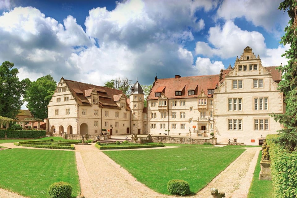 Schlosshotel Münchhausen, how it began