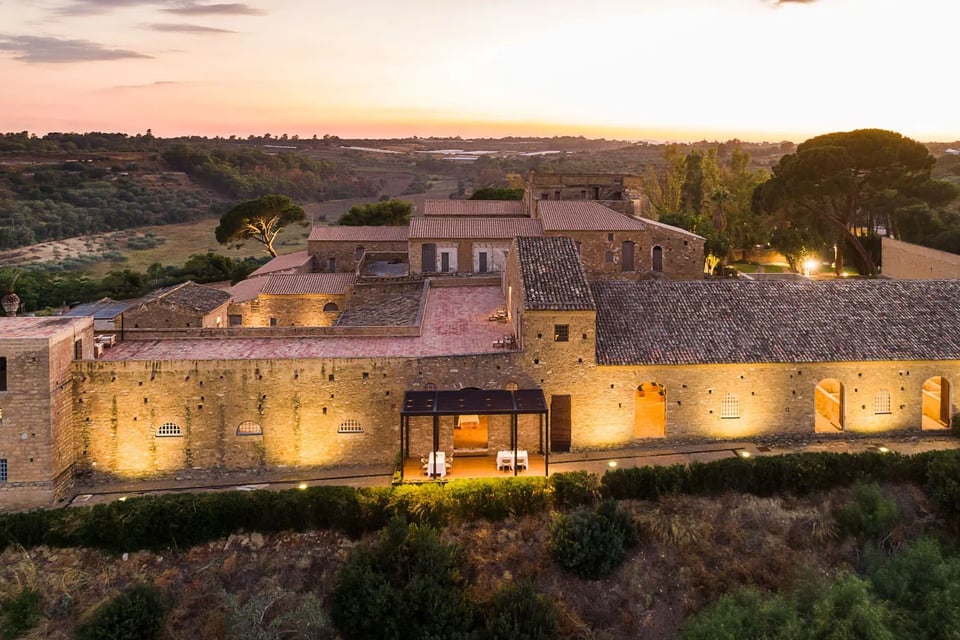 Feudi del Pisciotto Wine Relais, how it began