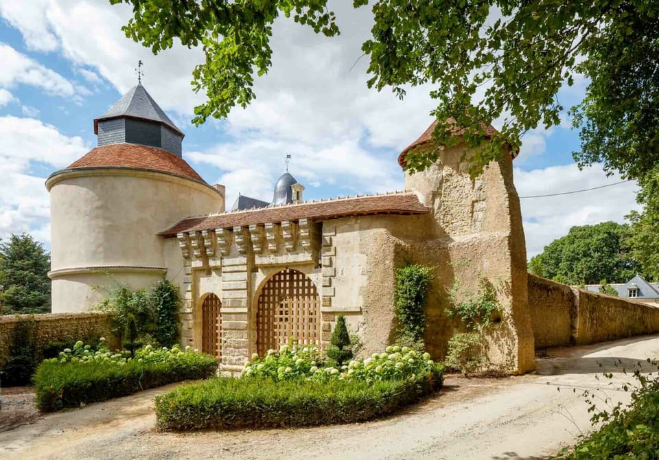Château Louise de La Vallière, how it began