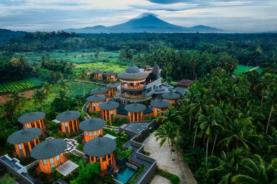 Hotel Le Temple Borobudur, how it began