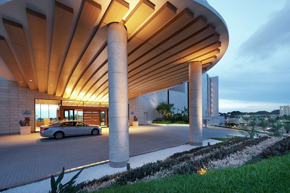 Hilton Okinawa Chatan Resort, how it began