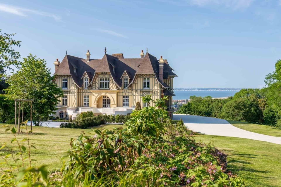 Maison Douce Epoque - Deauville, how it began