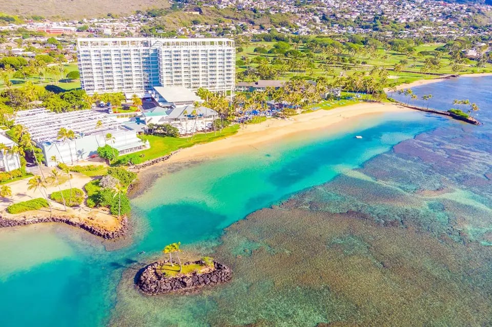 The Kahala Hotel & Resort, how it began