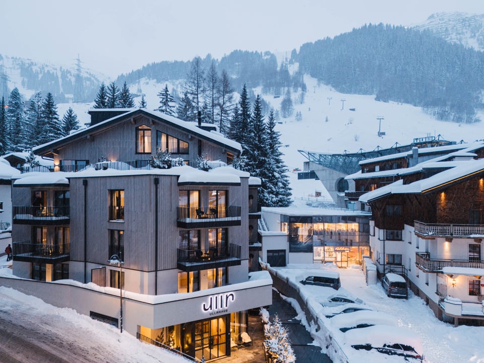 Ullr House, how it began