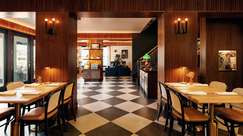 Hotel Albatross