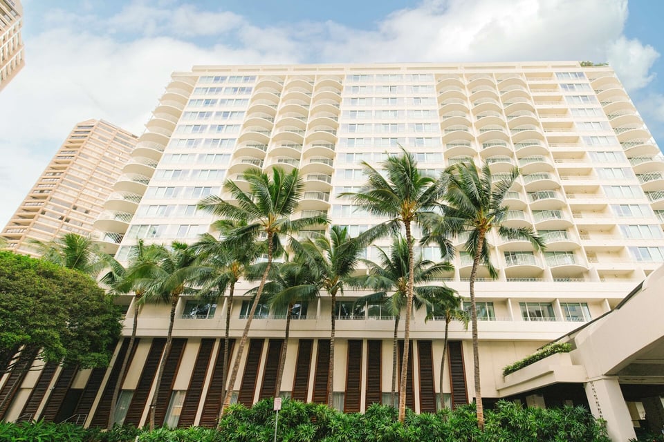 The Modern Honolulu, how it began