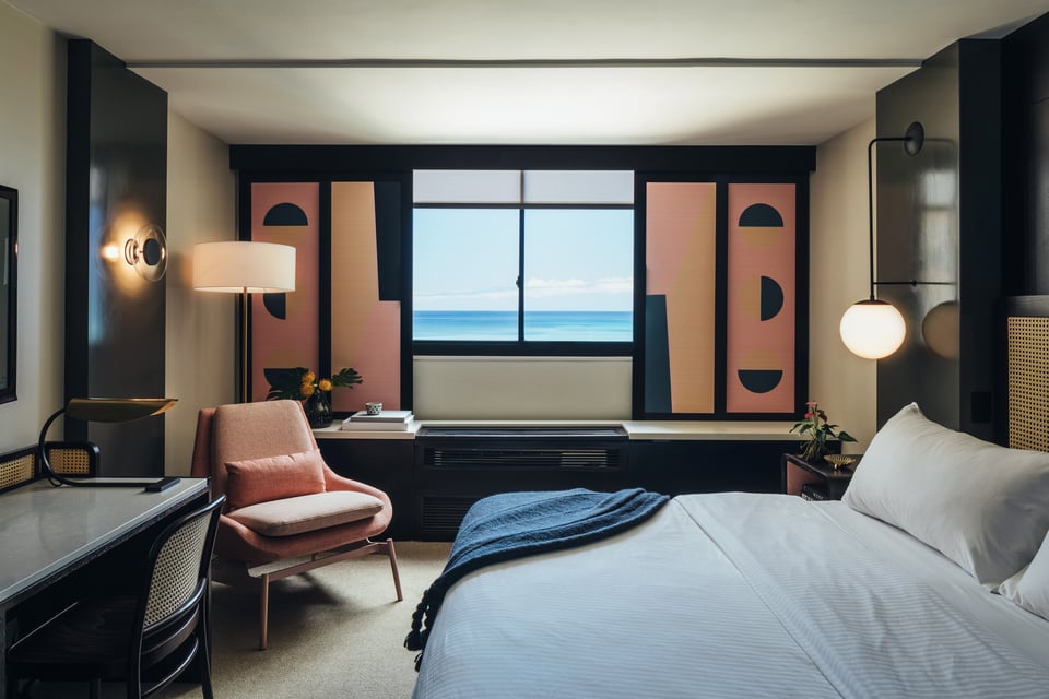 Hotel Renew Honolulu