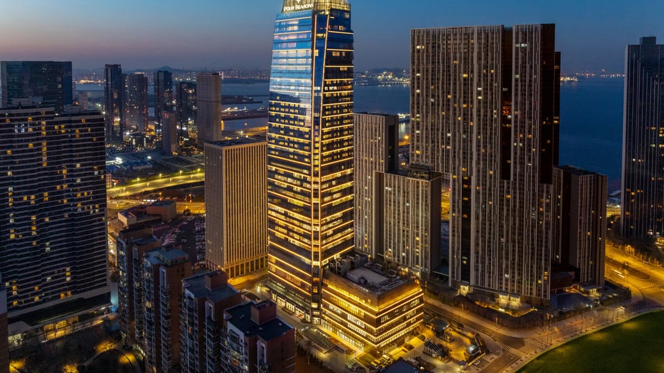 Four Seasons Hotel Dalian, how it began