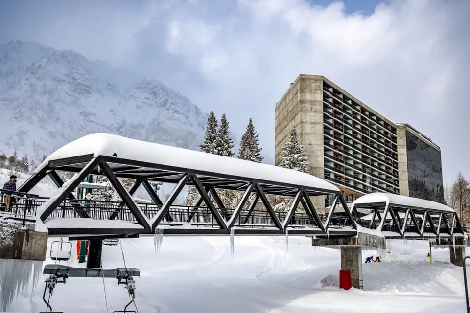 The Cliff Lodge, how it began