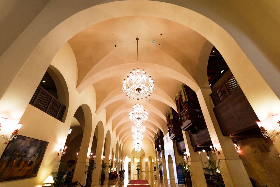 Serena Hotel