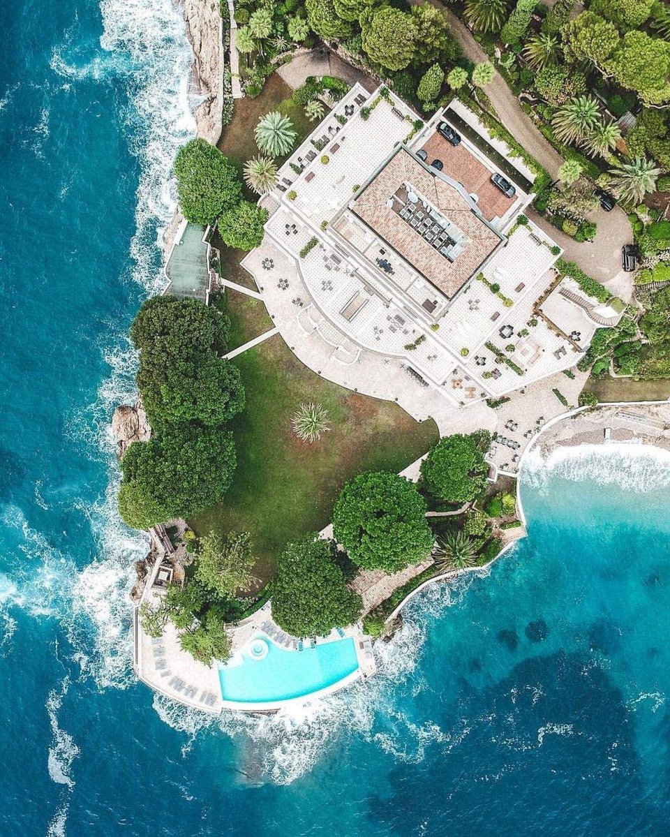 Hôtel Cap-Estel, how it began
