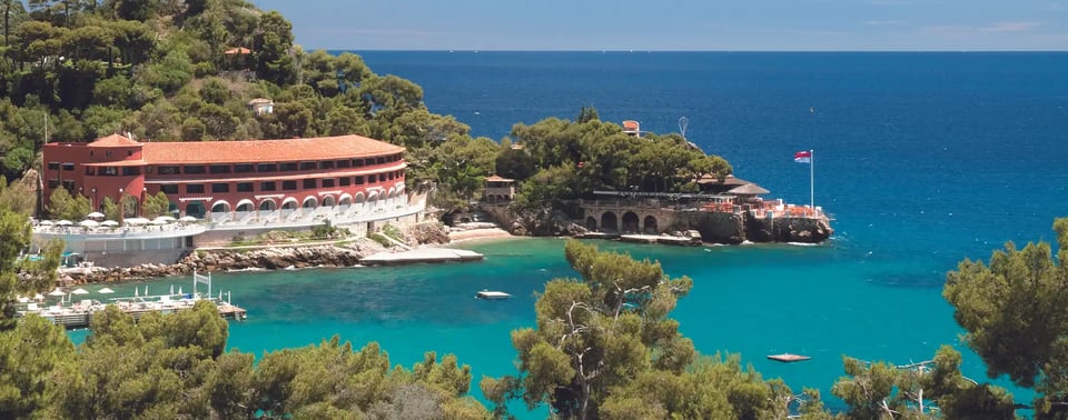 Monte-Carlo Beach Hotel, how it began