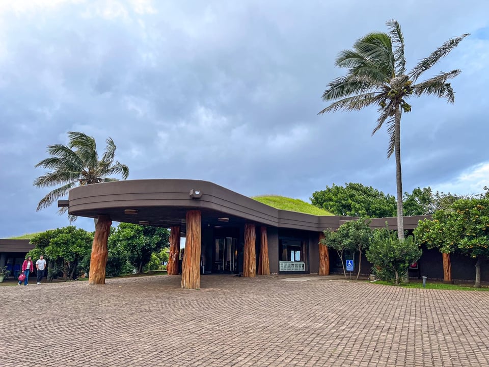Nayara Hangaroa, how it began