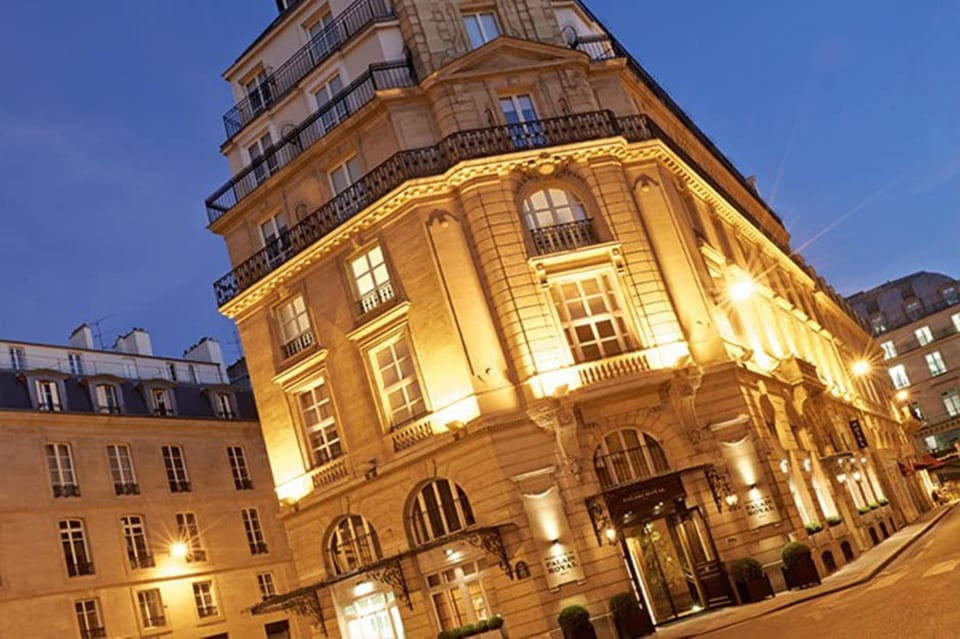 Grand Hôtel du Palais Royal, how it began