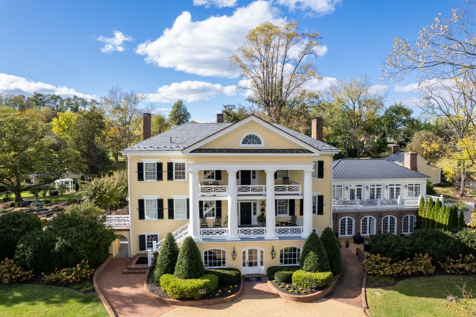 The Inn at Willow Grove