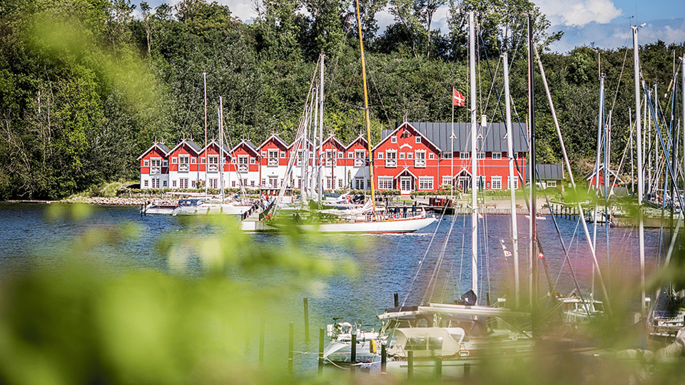 Dyvig Badehotel, how it began