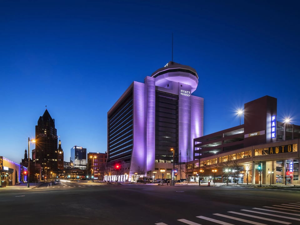 Hyatt Regency Milwaukee, how it began