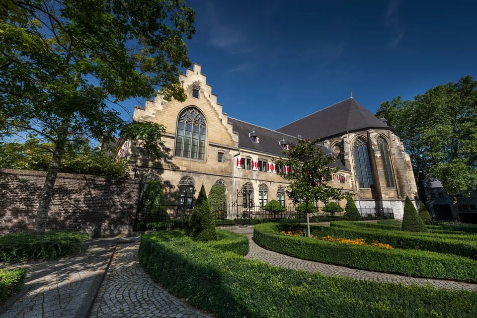 Kruisherenhotel Maastricht, how it began