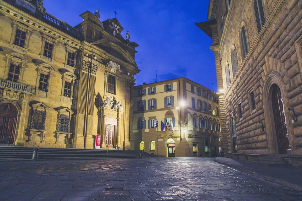 Hotel Bernini Palace, how it began