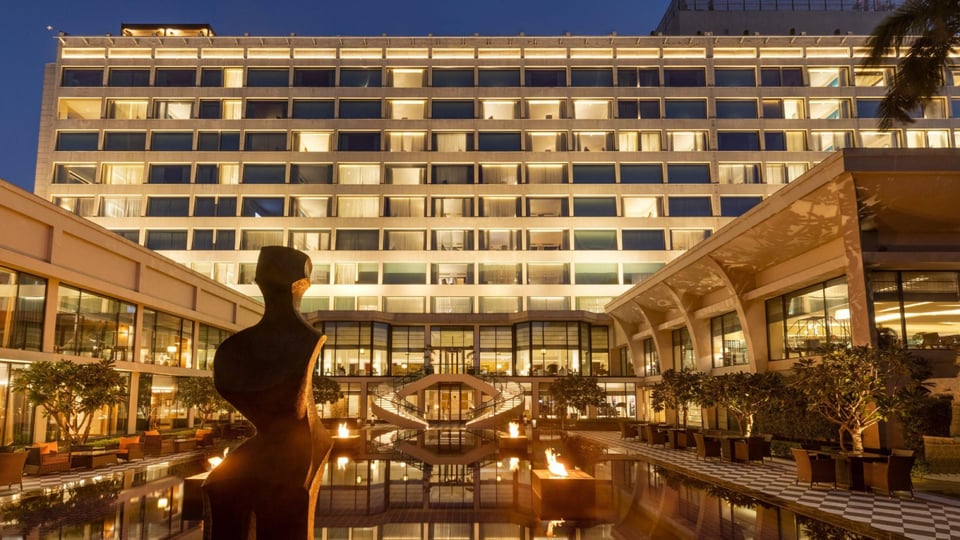 The Oberoi, New Delhi, how it began