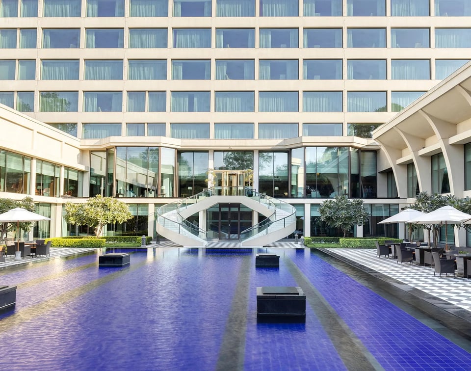 The Oberoi, New Delhi, how it began