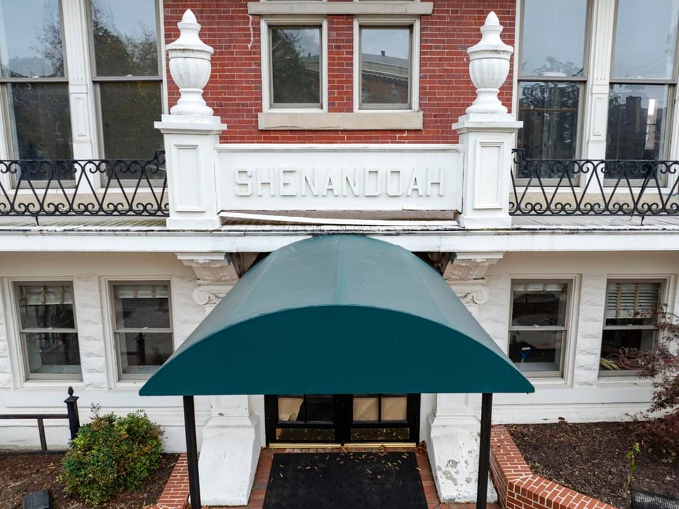 Shenandoah Mansions, how it began