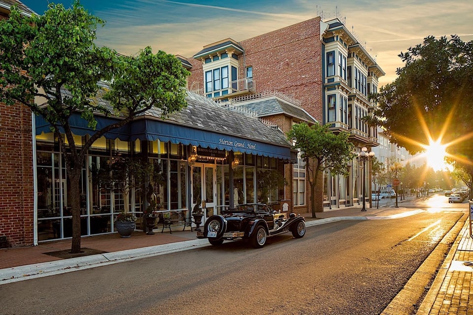 Horton Grand Hotel, how it began