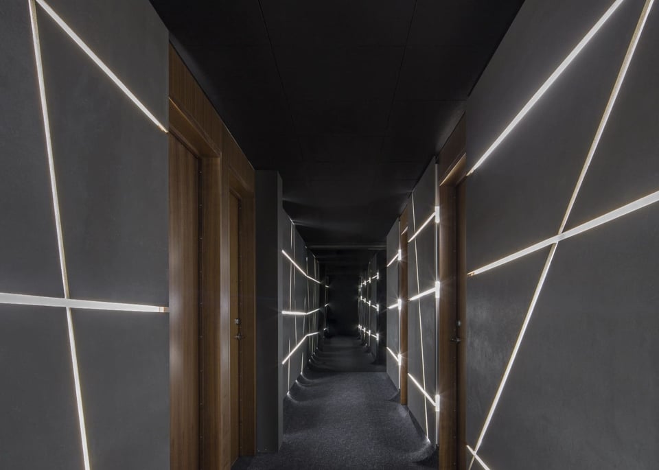 Ion City Hotel