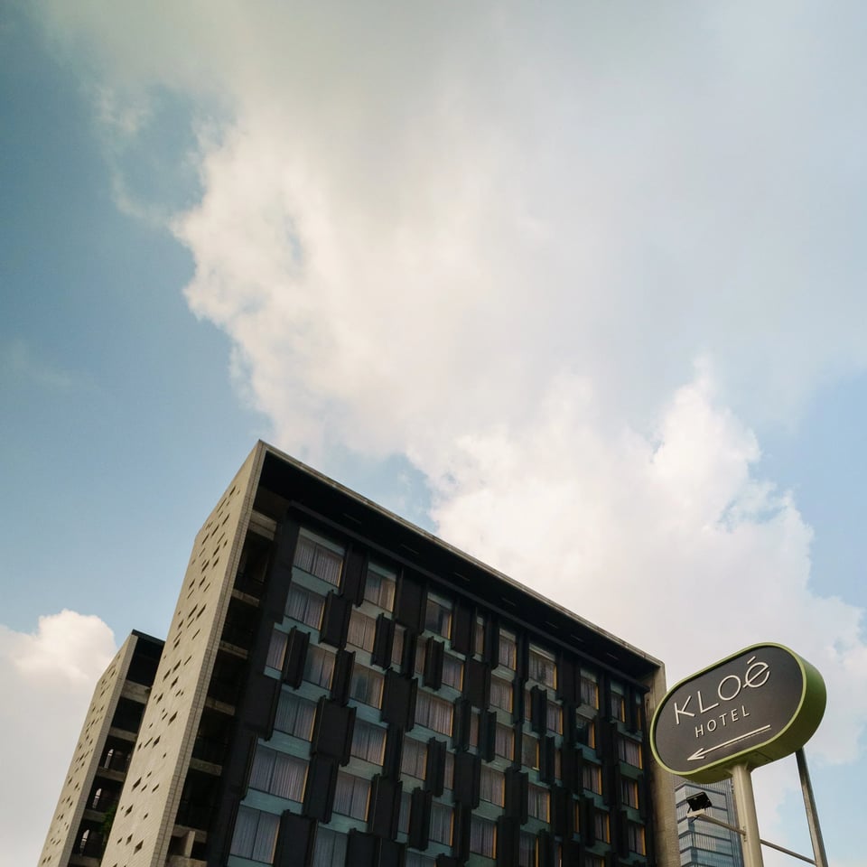 KLoé Hotel, how it began