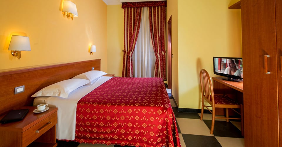 Rooms in Rome