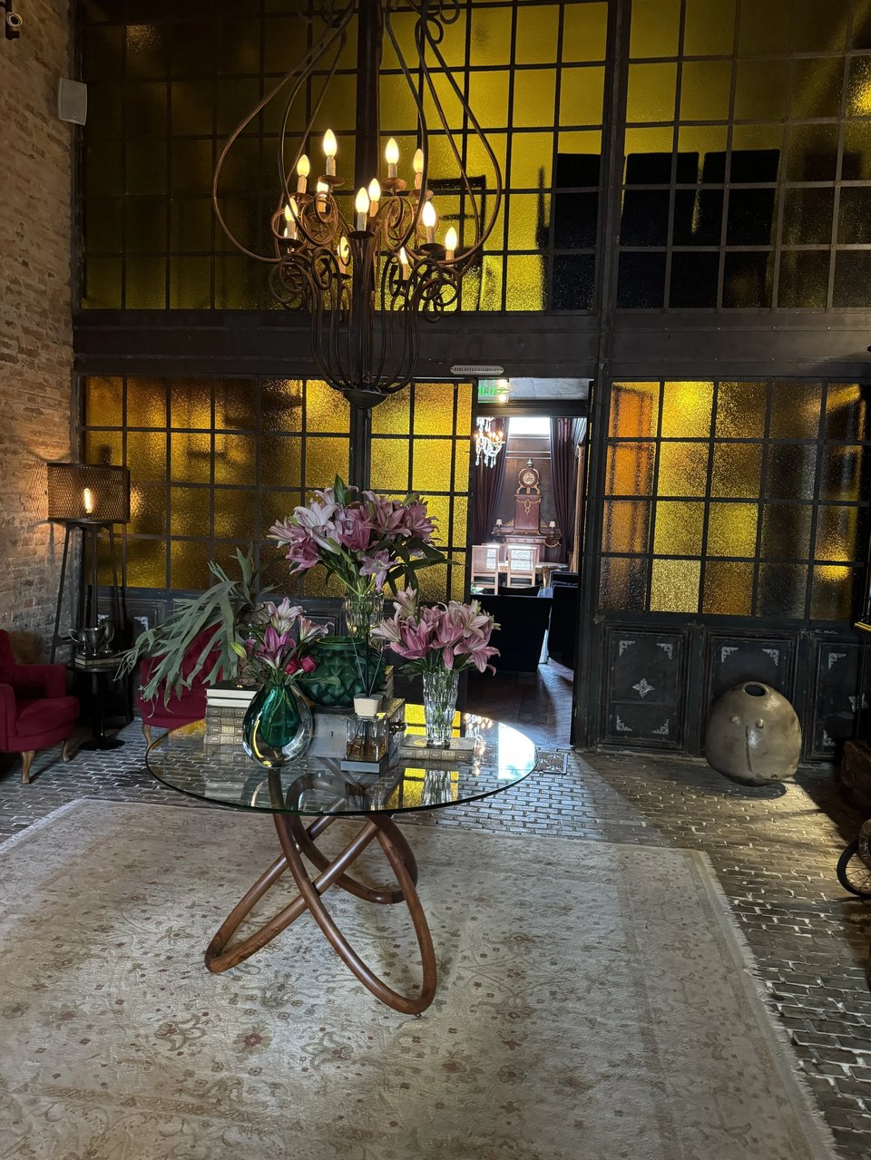 Factoria Hotel