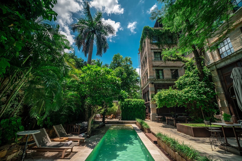 Factoria Hotel