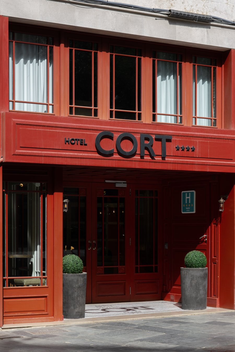 Hotel Cort, how it began