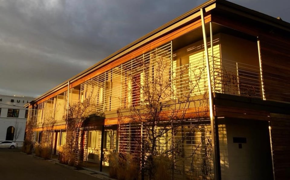 Modern Hotel, how it began